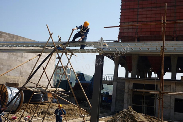 電纜敷設(shè)機(jī)競爭嚴(yán)重 電纜敷設(shè)機(jī)競爭嚴(yán)重